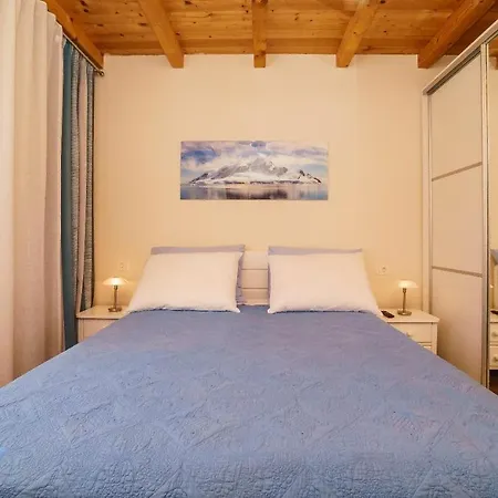 Darko - Open Pool Holiday home *
